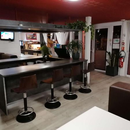 Brit Hotel Albi Le Sequestre Buitenkant foto